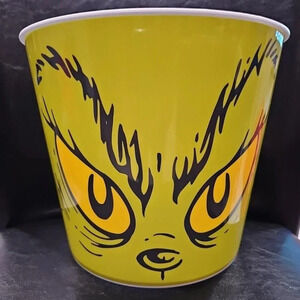 CHRISTMAS GRINCH FACE POPCORN BUCKET 9.5 INCHES WIDE/8 INCHES TALL - BRAND NEW
